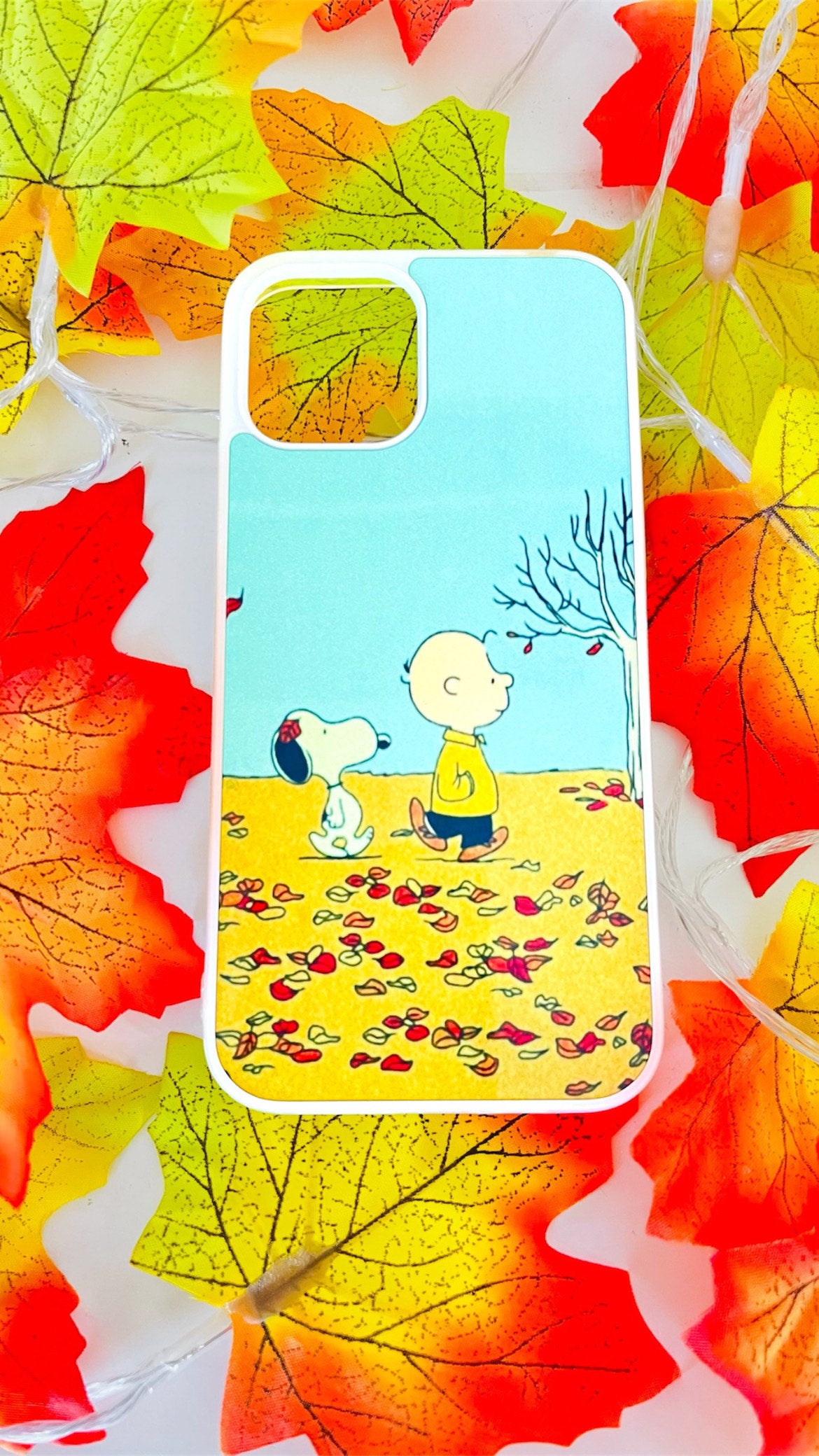 "Charlie Brown & Snoopy" Fall Phone Case